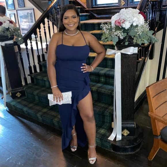 Windsor formal dress - Picture 1 of 4